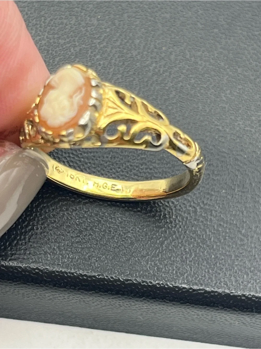 18k HGE gold electroplated filigree scroll Cameo vintage ring size 9